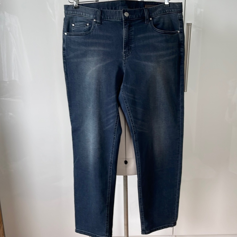 Club Monaco Jeans in Gray/Black Size-31 NWOT